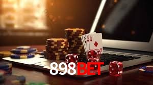 Comparação APP Mobile vs Versão Web 898Bet